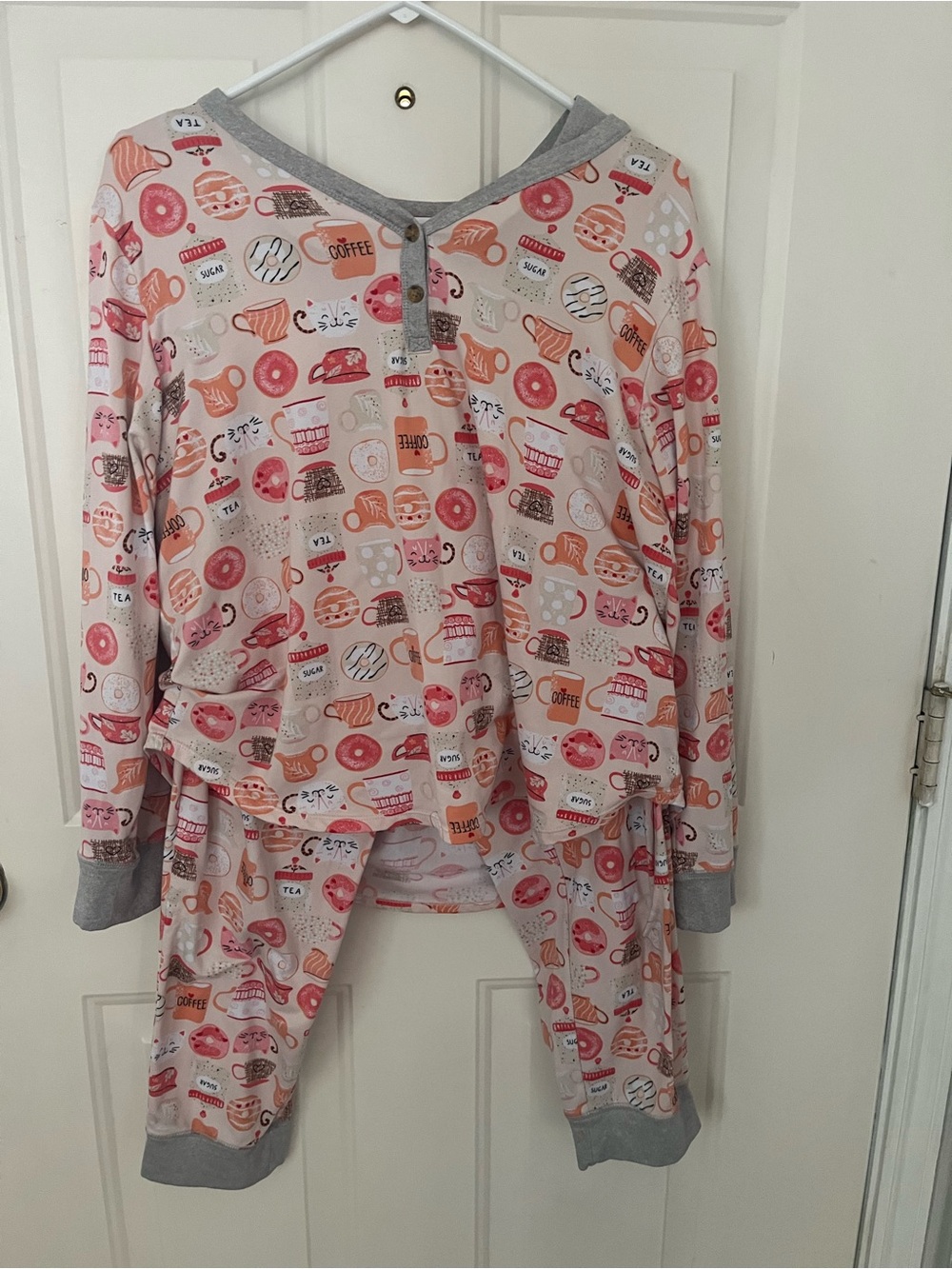 Cuddl Duds Cats,  Coffee Donuts Long Sleeve Pajama Set
